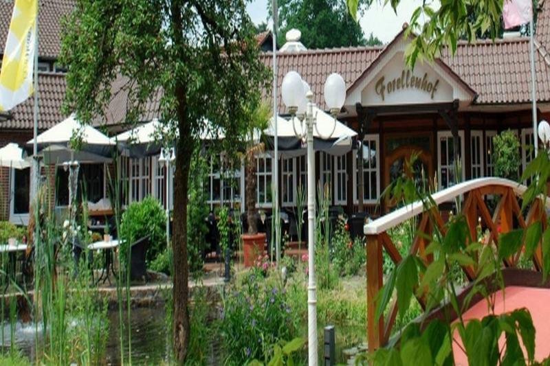 Ringhotel Forellenhof Kalyves Extérieur photo